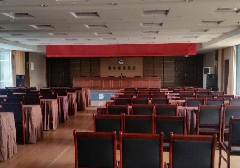 בית מלון כפרי Greentree Inn Huaian Hongze Daqing Road