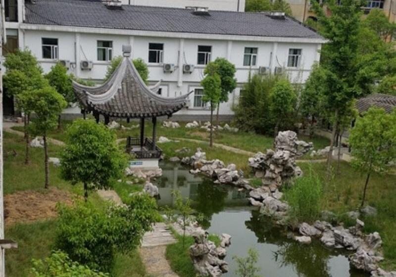 בית מלון כפרי Greentree Inn Huaian Hongze Daqing Road