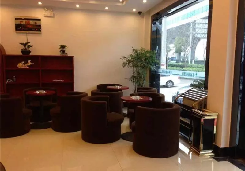 ホテル Greentree Inn Shanghai Pudong Airport Huaxia East Road Express