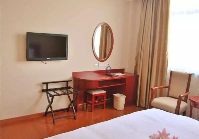 ホテル Greentree Inn Shanghai Pudong Airport Huaxia East Road Express