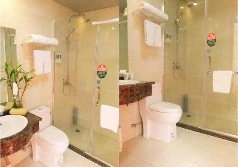 ホテル Greentree Inn Shanghai Pudong Airport Huaxia East Road Express