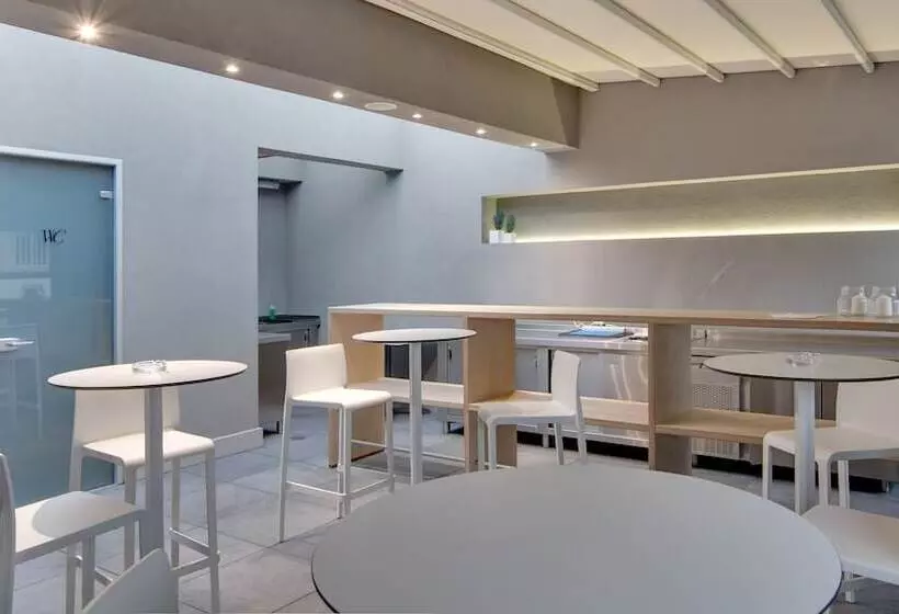 Lake Spirit Boutique Hotel & Spa