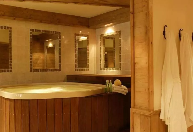 Hotelli Le Hameau De La Sapinière