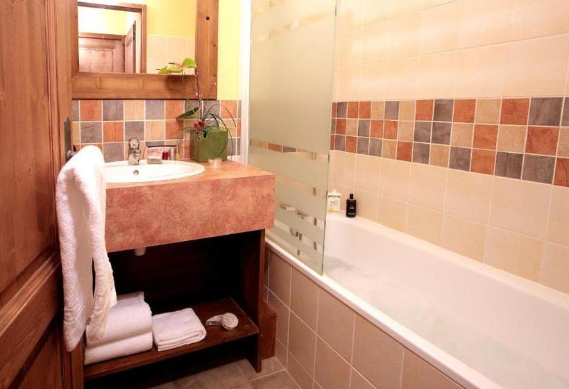 בית מלון כפרי Le Hameau De La Sapinière