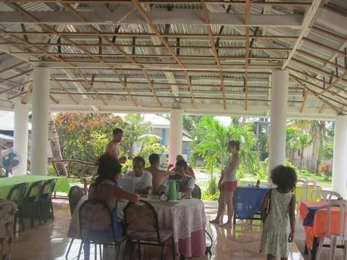 בית מלון כפרי Mr. Kwiiz Lodging House And Restaurant