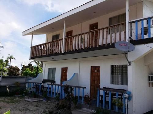 בית מלון כפרי Mr. Kwiiz Lodging House And Restaurant