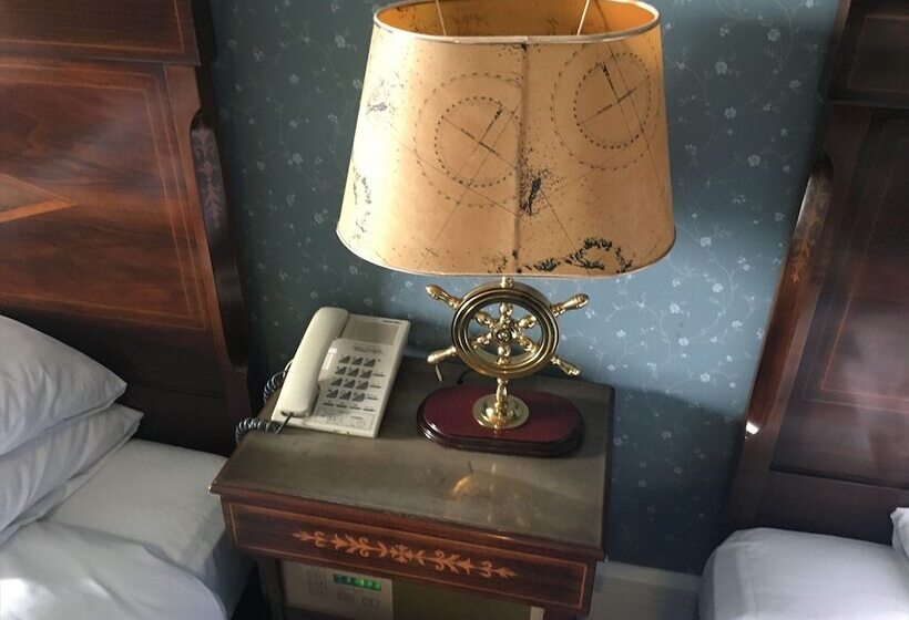 فندق Nanki Shirahama Golf Club, Nanki Shirahama Resort