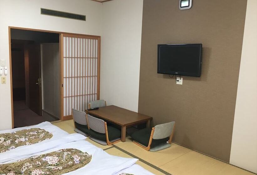 فندق Nanki Shirahama Golf Club, Nanki Shirahama Resort