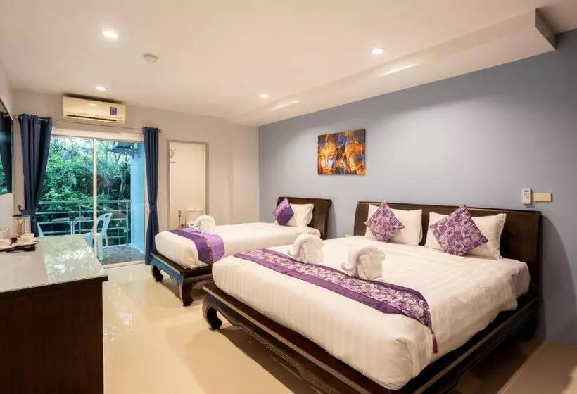 Hotelli The Great @patong