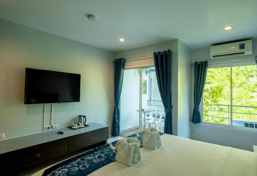 Hotel The Great @patong