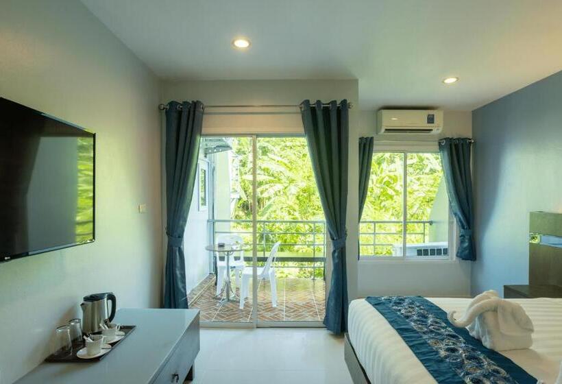 Hotel The Great @patong