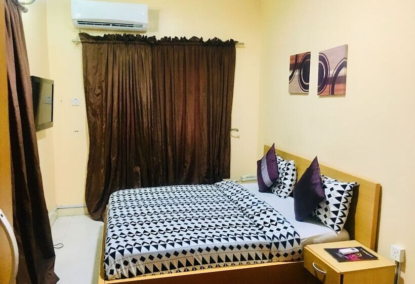 هتل Topaz Luxury Suites & Apartments