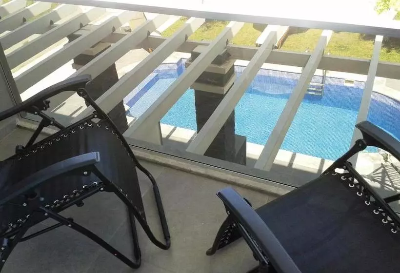 Lighthouse Alexa Villas