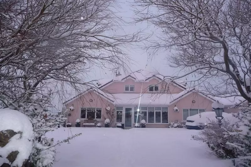 Bearna Rua Lodge Bed And Breakfast