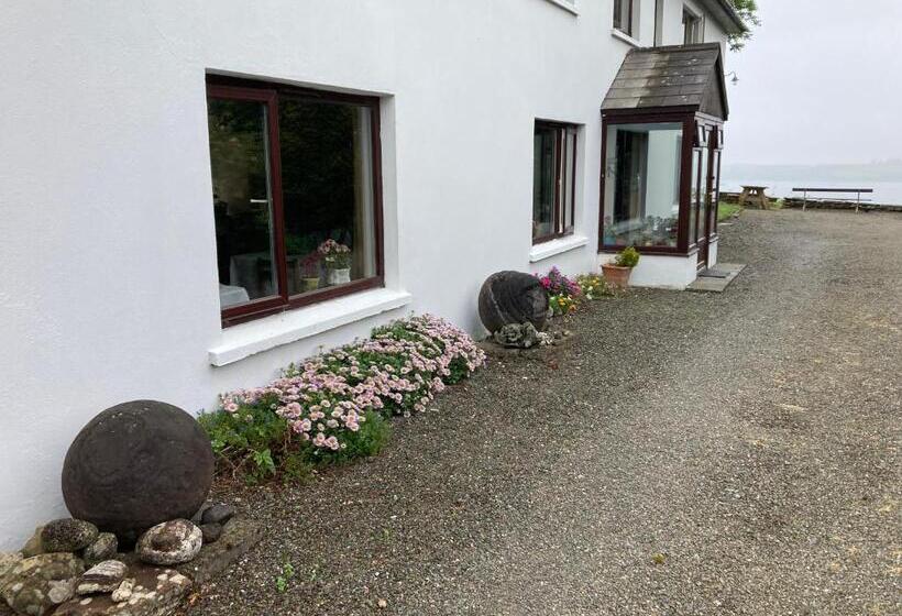 مبيت وإفطار Dromcloc House