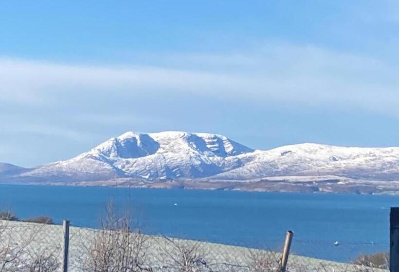 مبيت وإفطار Dromcloc House