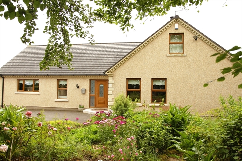 민박 Kilmail Country Chalet