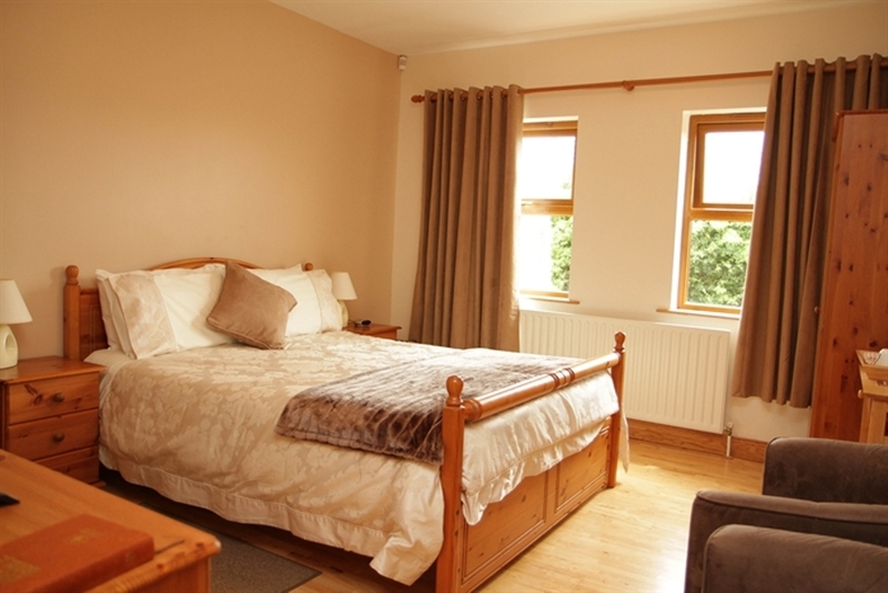 민박 Kilmail Country Chalet