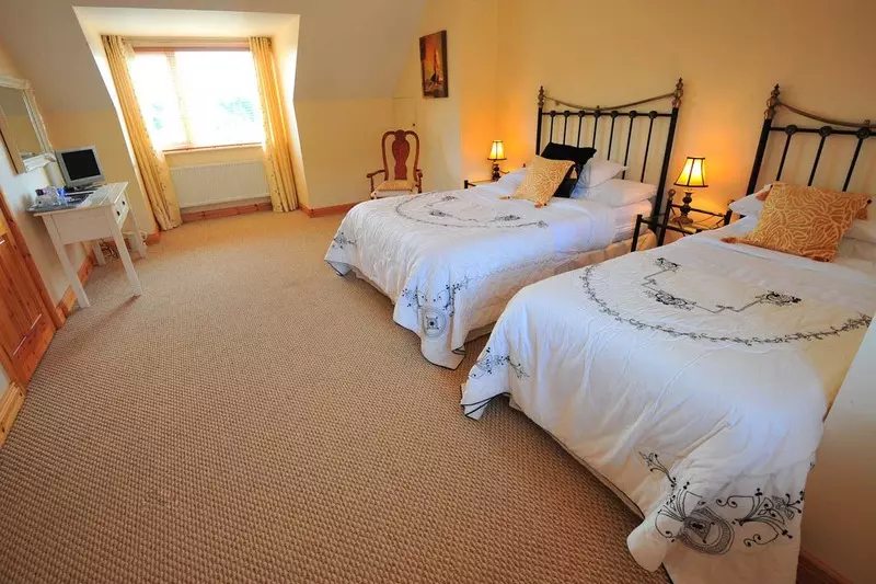 تختخواب و صبحانه Ocean Breeze