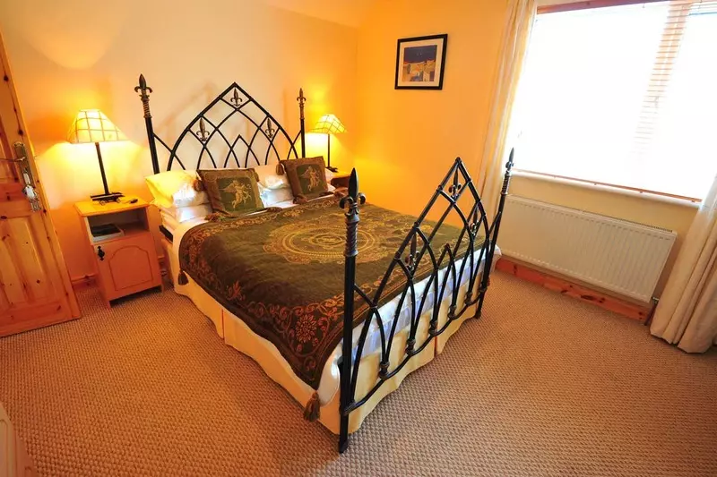 تختخواب و صبحانه Ocean Breeze