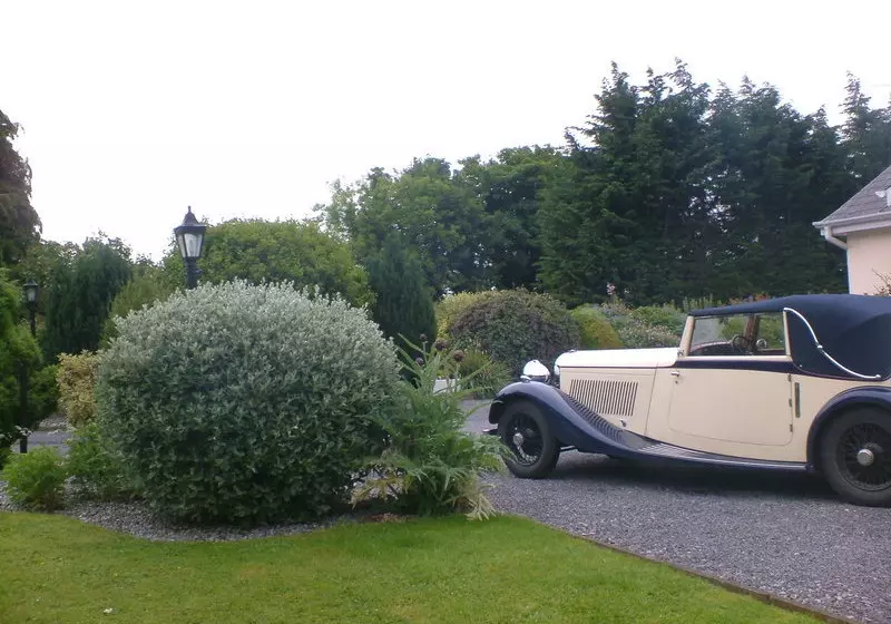 Castleview Farm Bed & Breakfast