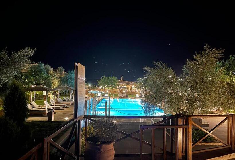 ホテル Mystras Grand Palace Resort & Spa