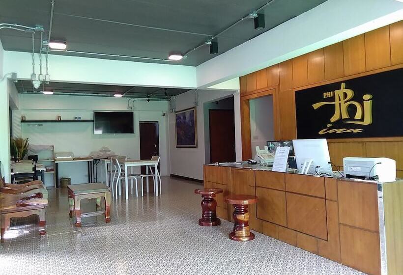 호텔 Phi Phi Inn
