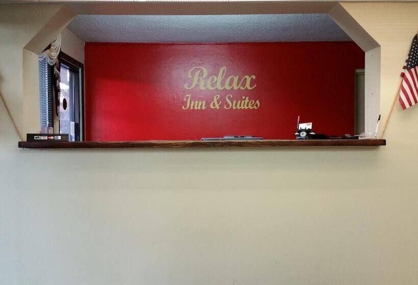 ホテル Relax Inn & Suites