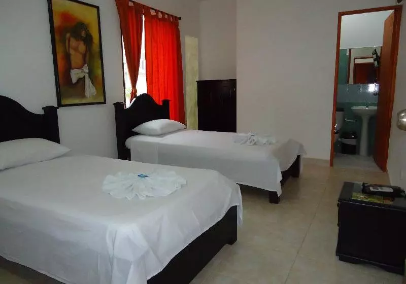 Hotelli Villa Del Prado