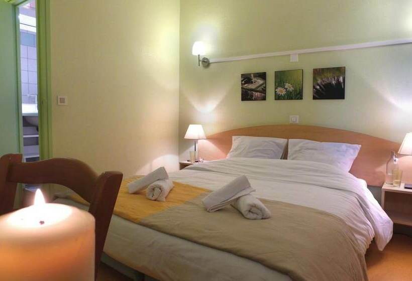 בית מלון כפרי Vvf Hauteloire Les Estables