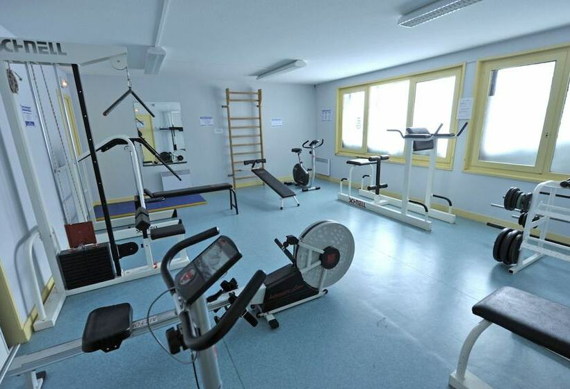 בית מלון כפרי Vvf Hauteloire Les Estables