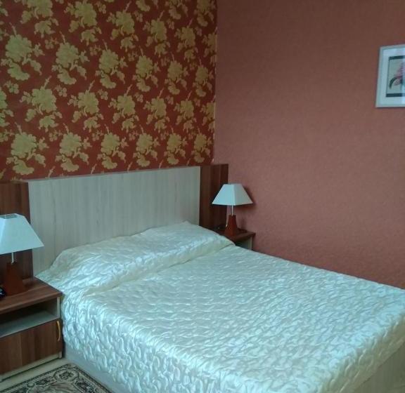 בית מלון כפרי Kagau On Prospect Stroiteley