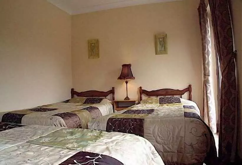 Old Orchard Lodge Bed And Breakfast