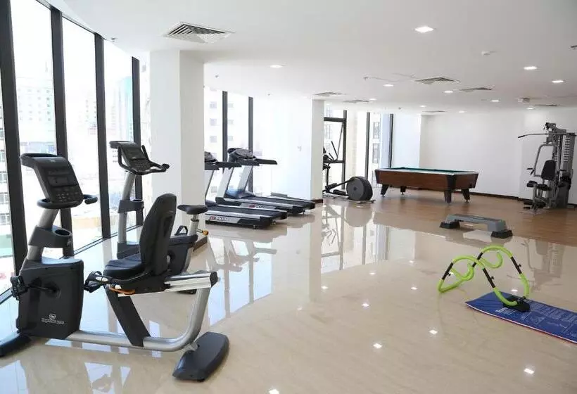 هتل Belle Tower Apartments