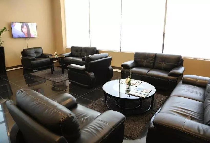 هتل Belle Tower Apartments