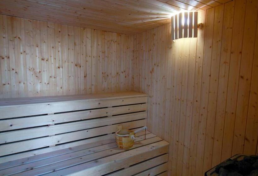 هتل Belle Tower Apartments