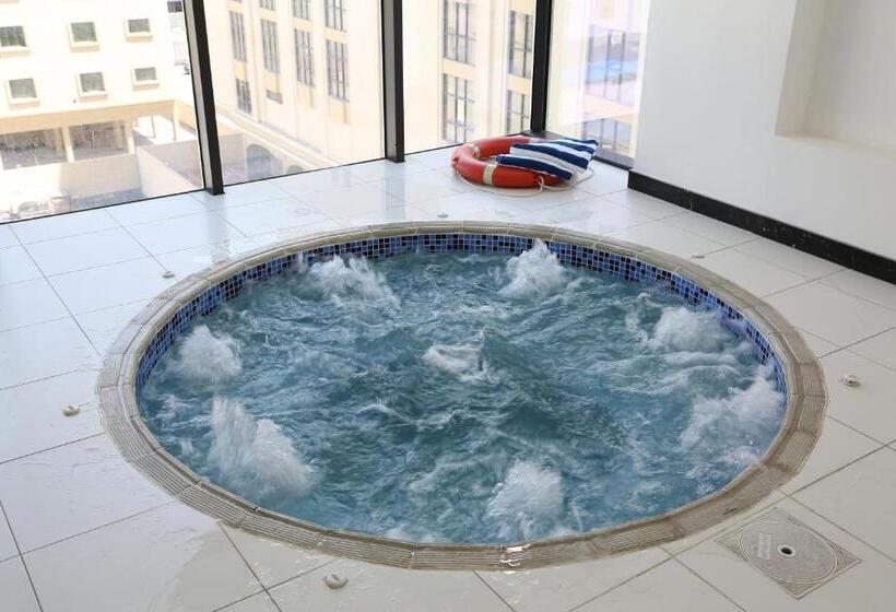 هتل Belle Tower Apartments