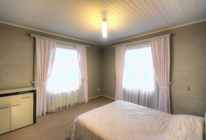 هتل Chateau Qusar