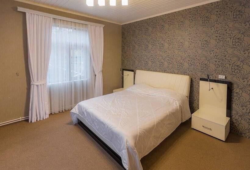 هتل Chateau Qusar