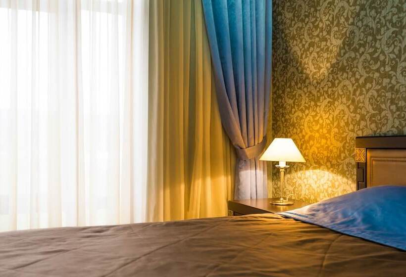 هتل Chateau Qusar