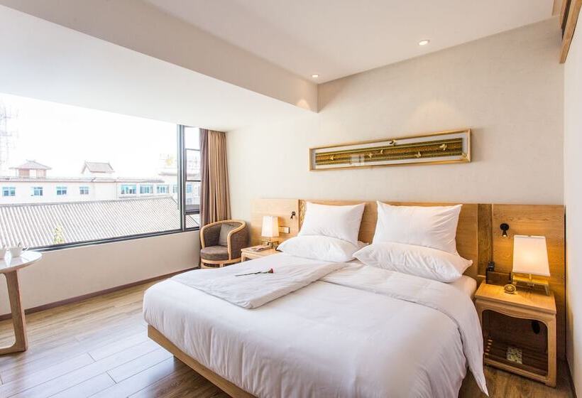 호텔 Dali Lridescent Clouds