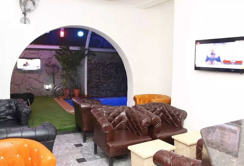هتل E Suite