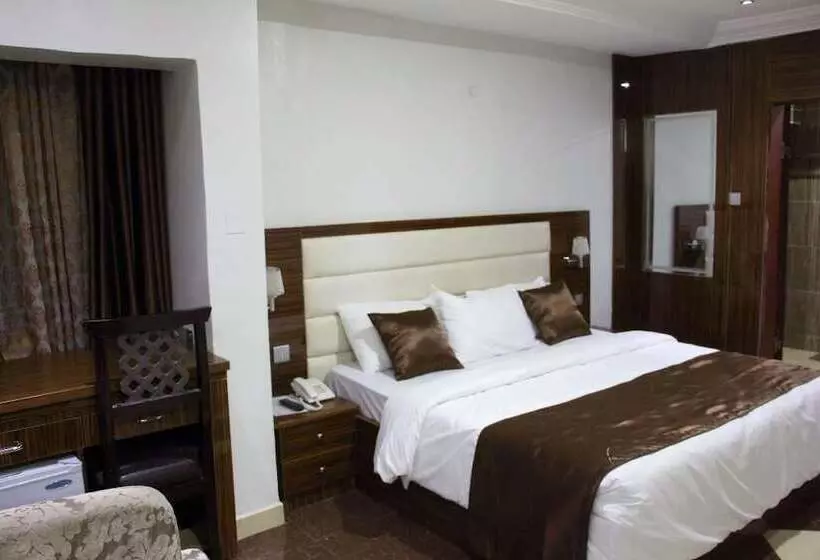 هتل E Suite