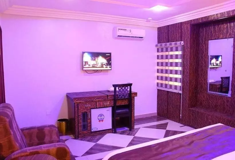 هتل E Suite