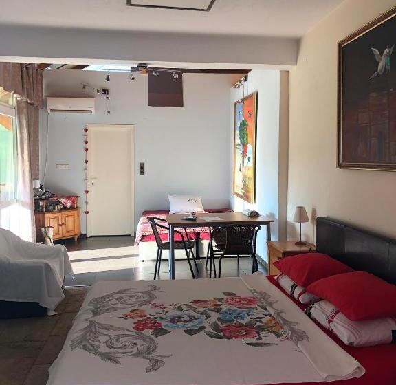 Hotel Galeria In The Garden