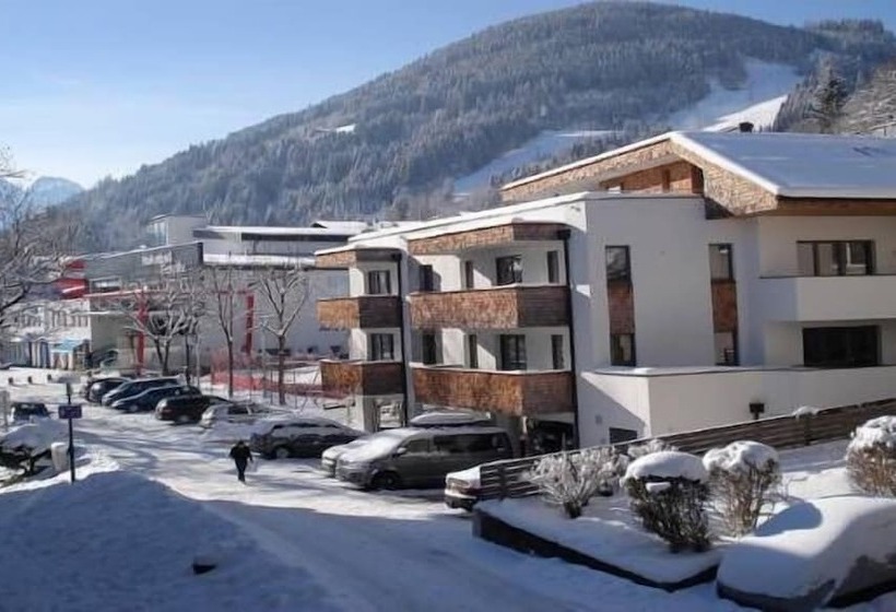 Отель Living Schönwies