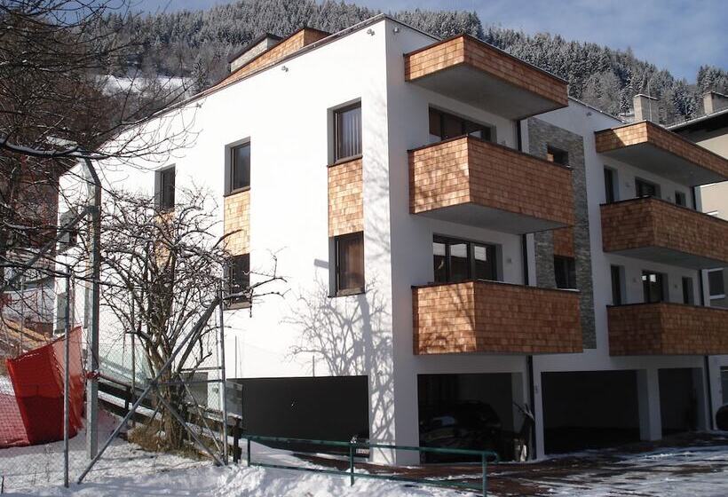 Отель Living Schönwies