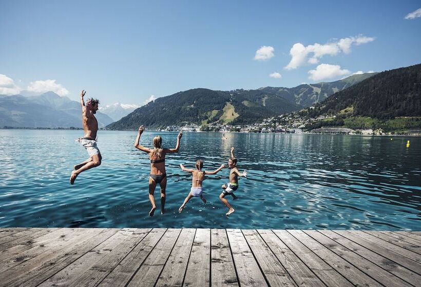 Отель Living Schönwies