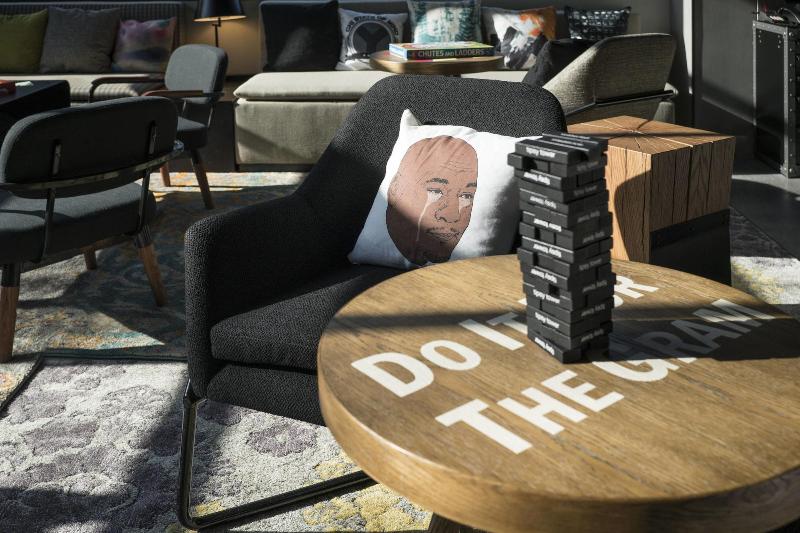 فندق Moxy Chicago Downtown