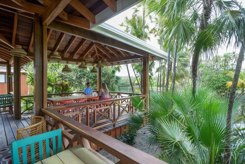 Hotelli Naia Resort And Spa